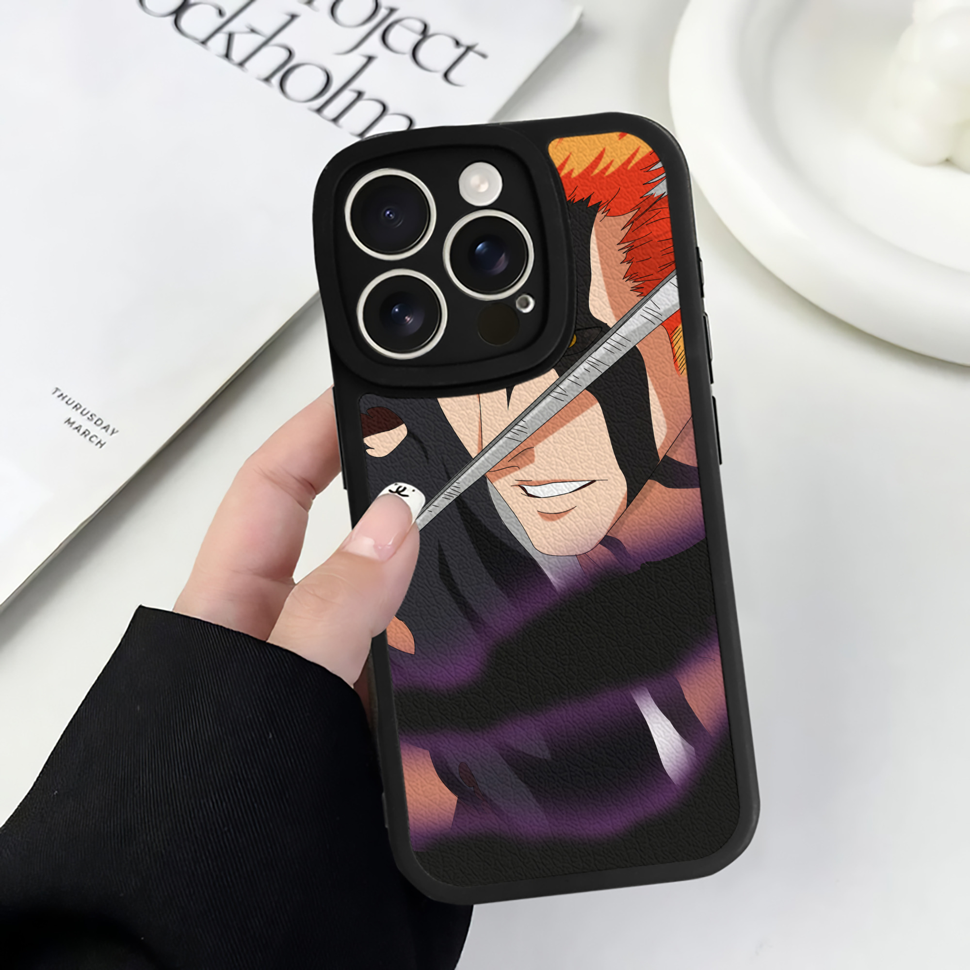 （画像用） ブリーチ BLEACH 【iPhone 16シリーズ対応】シリコンスマホケース（レザー調） 材質：シリコン